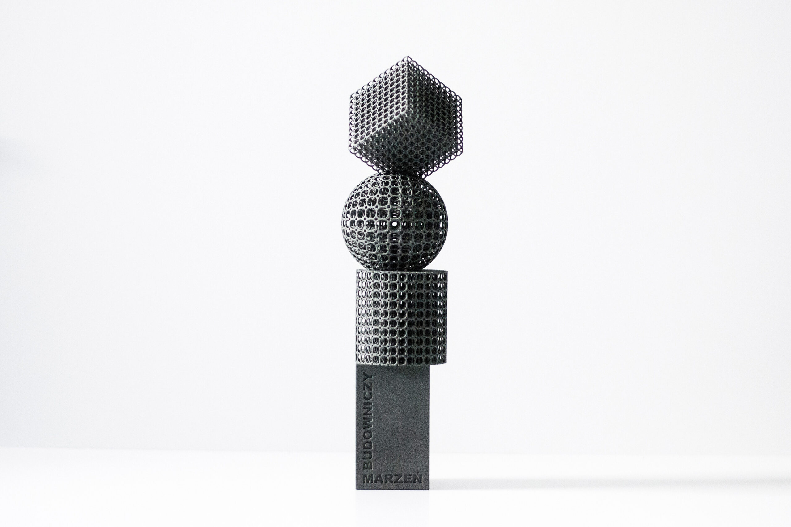 TROPHY